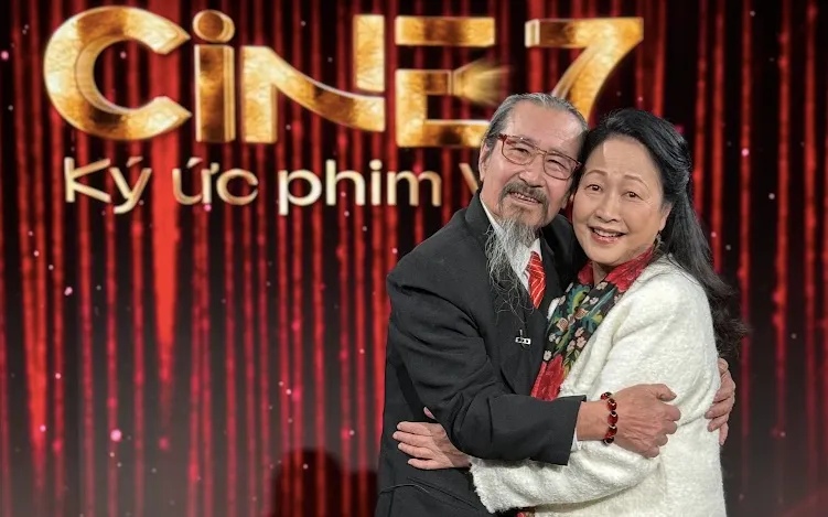 People's Artist Nhu Quynh meets co-star again after 50 years. Photo: VTV