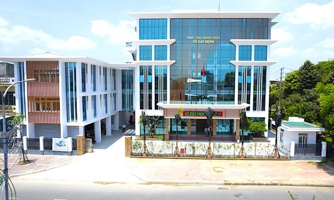 Merge the Department of Transport and the Department of Construction into the Department of Construction of Quang Ngai province. Photo: Vien Nguyen.