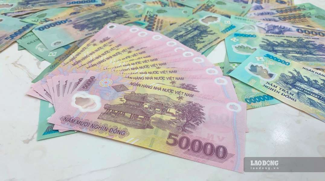 BIDV applies a savings interest rate range for individual customers in the range of 0.1 - 4.9%/year. Illustrative photo: Tra My