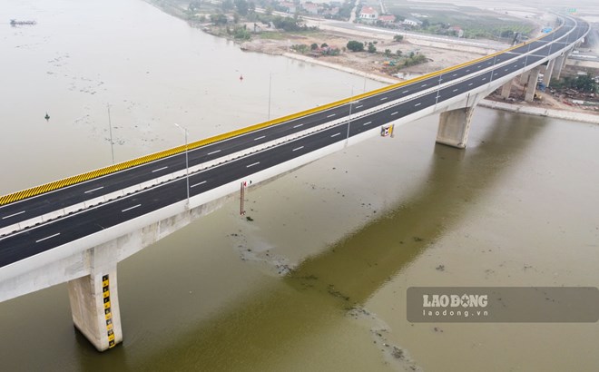 Tiến độ 5 cây cầu vượt sông lớn ở Nam Định