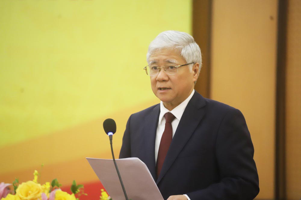 Mr. Do Van Chien - Politburo member, Secretary of the Party Central Committee, Chairman of the Central Committee of the Vietnam Fatherland Front - spoke at the conference. Photo: Pham Dong