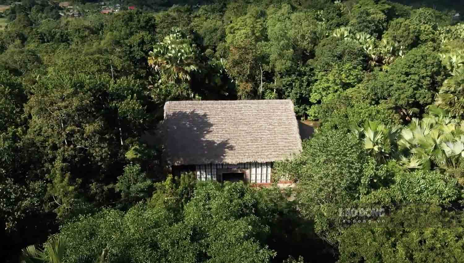 Under the forest canopy of Kim Binh commune 74 years ago, the 2nd National Party Congress took place. Photo: Viet Bac.