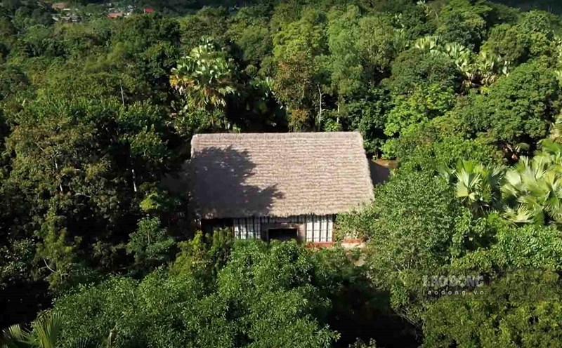 Under the forest canopy of Kim Binh commune 74 years ago, the 2nd National Party Congress took place. Photo: Viet Bac.