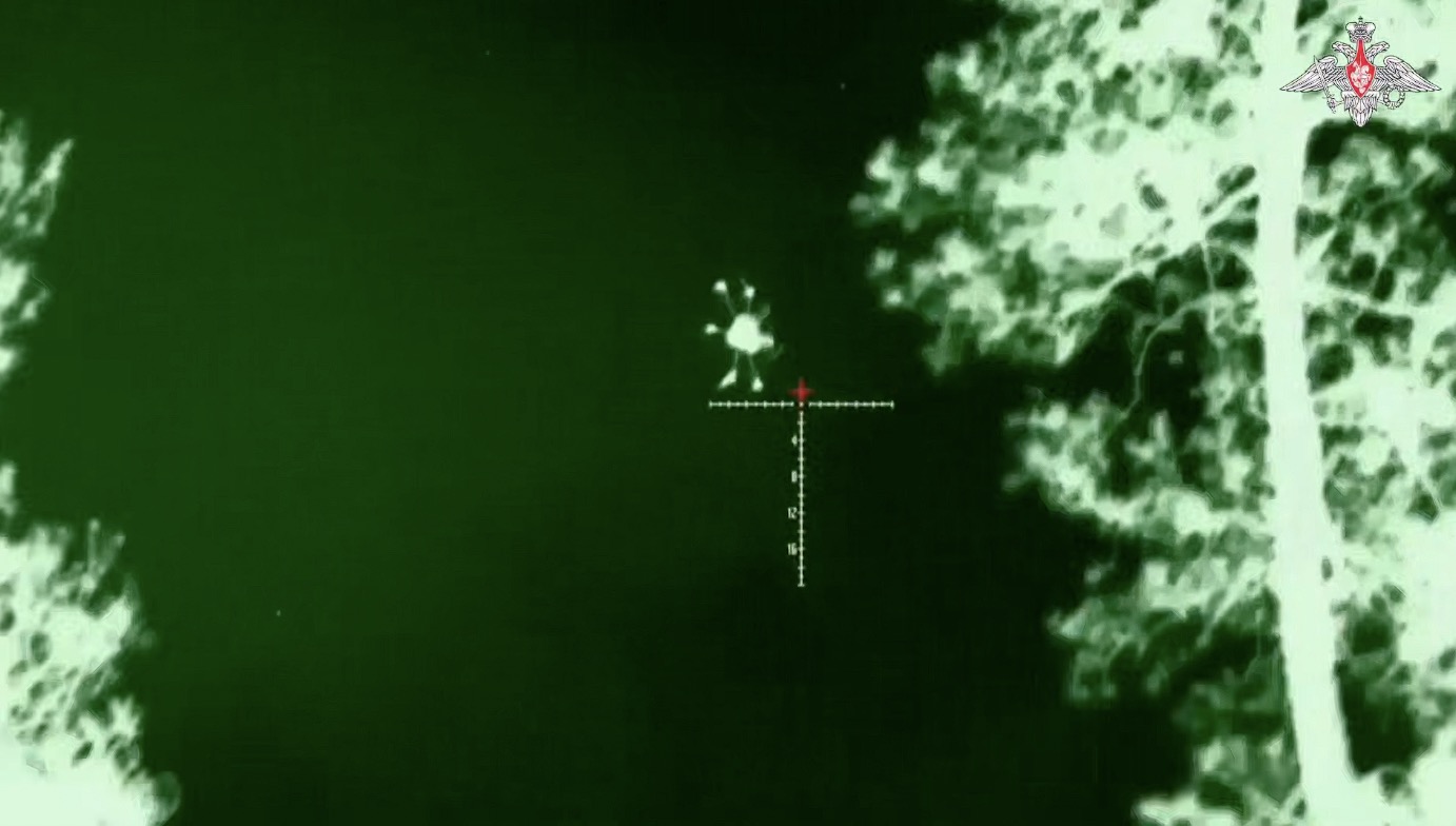 Russian snipers attack Ukrainian UAV from a distance. Photo: Russian Defense Ministry