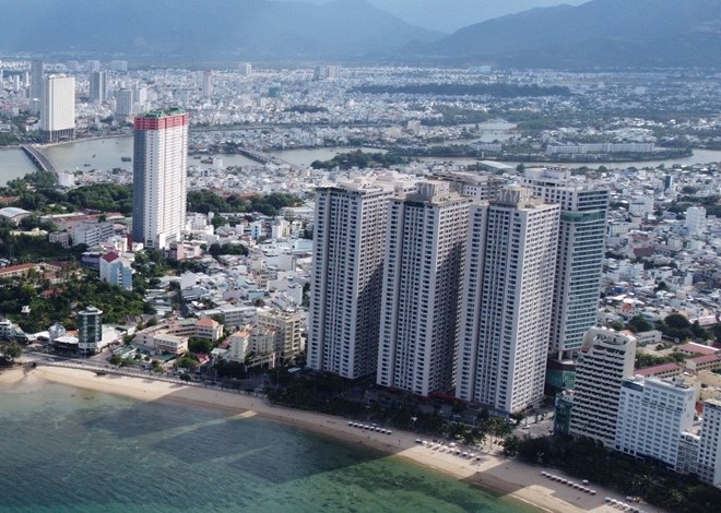 Many blocks of Muong Thanh's Oceanus Hotel and Luxury Apartments in Bai Duong Area were whistled for construction acceptance. Photo: Huu Long