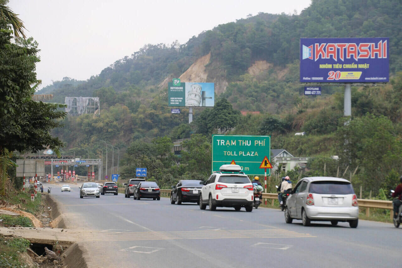 Anh: Yen San