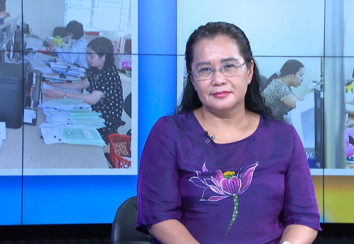 Ba Nguyen Thi Lan Huong - nguyen Vien truong Vien Khoa hoc xa hoi, Bo Lao dong - Thuong binh va Xa hoi. Anh: Van Thang. 