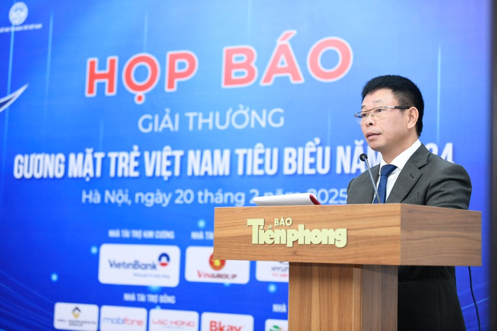 Nha bao Phung Cong Suong. Anh: Luu Trinh