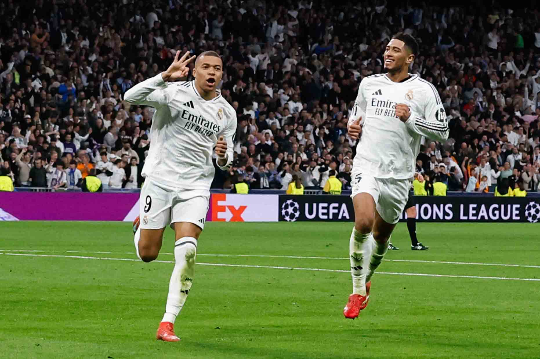 Kylian Mbappe qua xuat sac voi cu hat-trick. Anh: AFP