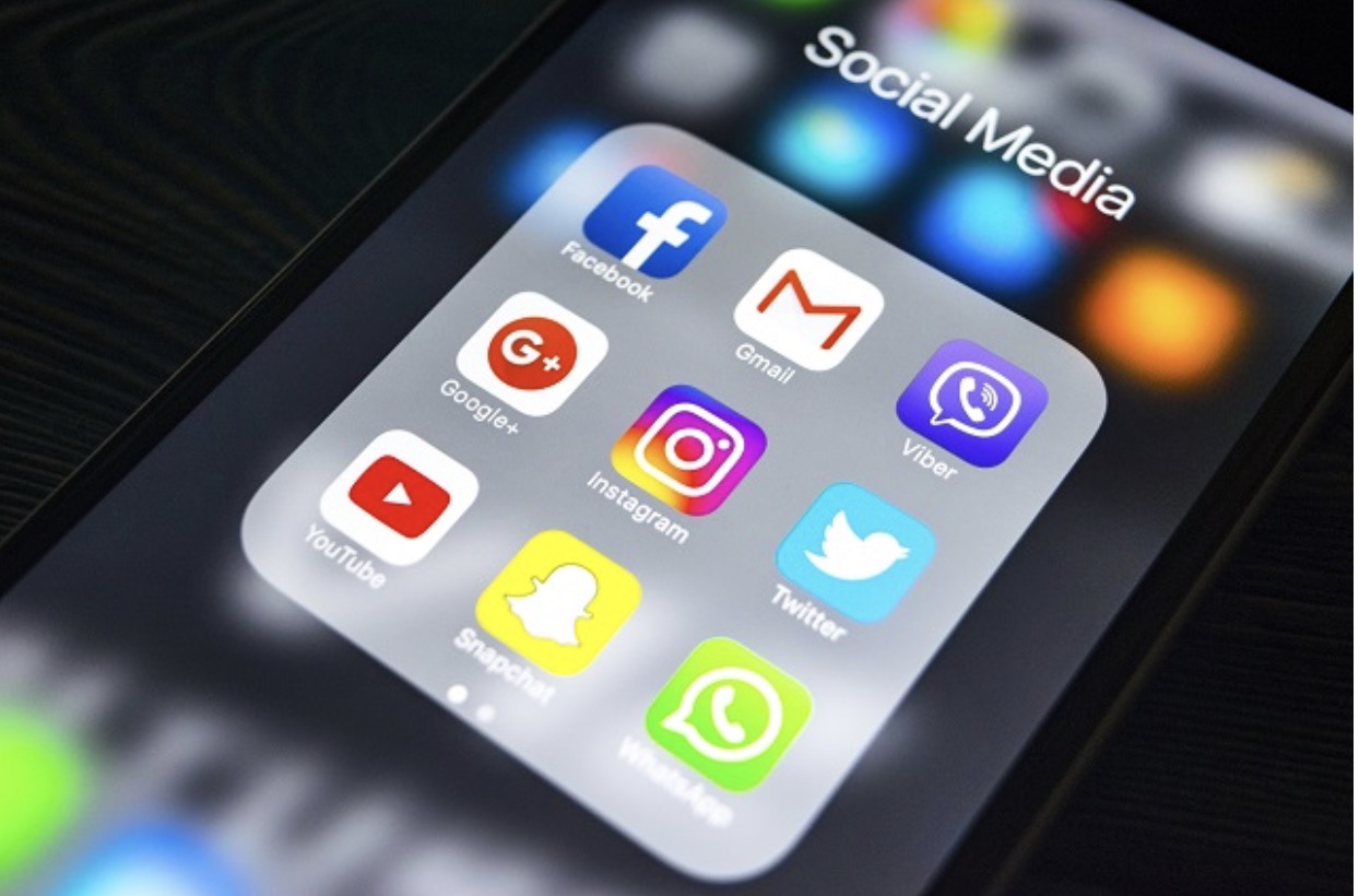 The report shows that Australian children can easily circumvent the ban on social media. Photo: Xinhua