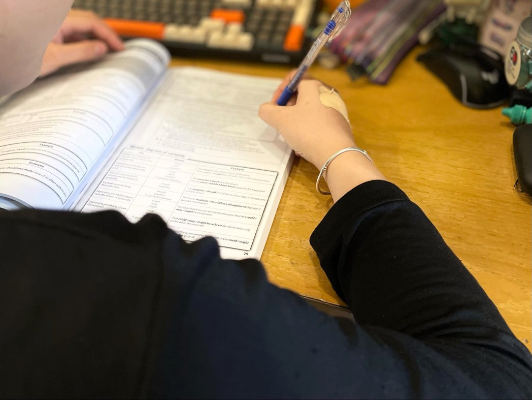 Parents are worried that their children will not be able to attend extra classes. Photo: Interviewee