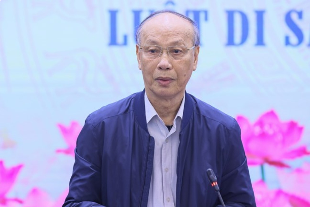 Prof. Dr. Tran Ngoc Duong said that it is possible to merge provinces before the 14th National Party Congress. Photo: Pham Dong