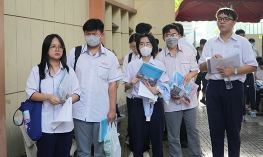 Thí sinh dự thi đánh giá năng lực của Đại học Quốc gia TPHCM năm 2024. Ảnh: Chân Phúc
