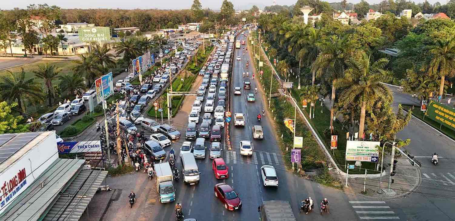 National Highway 51 was recognized by Lao Dong in July 2023. Photo: Ha Anh Chien