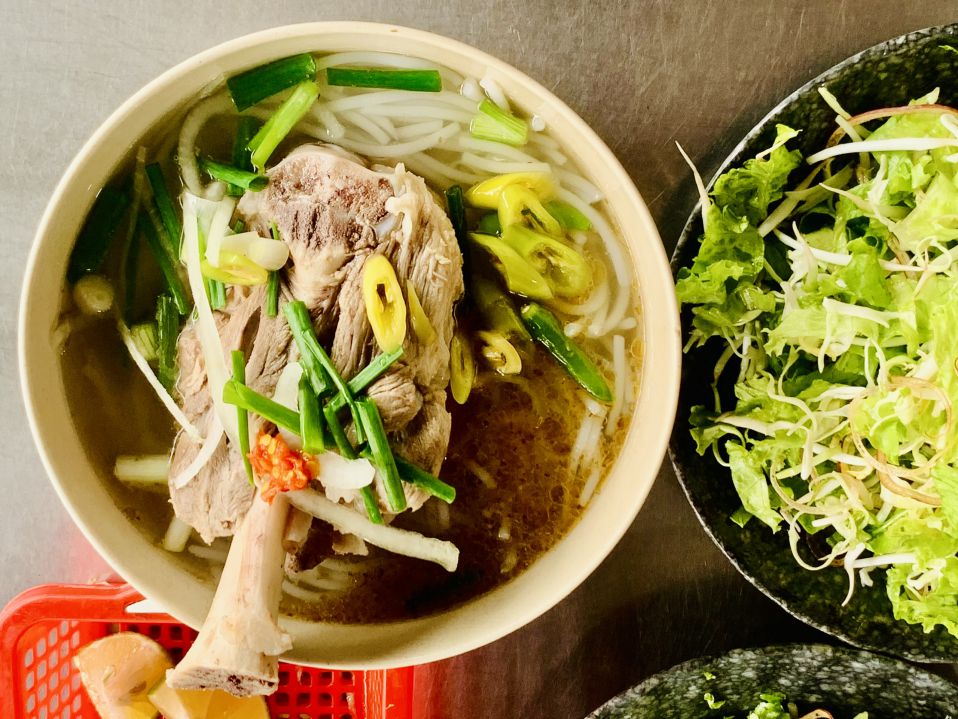 Đi tìm tô bún chìa Buôn Ma Thuột