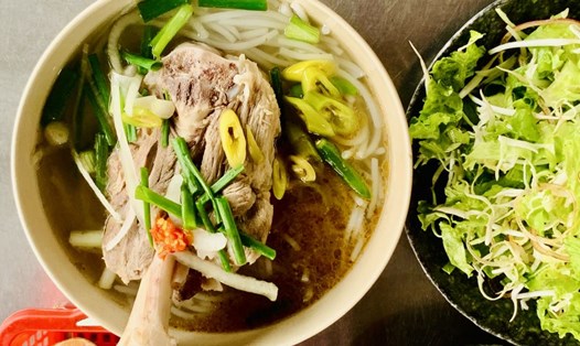 Tô bún chìa. Ảnh: Hải An