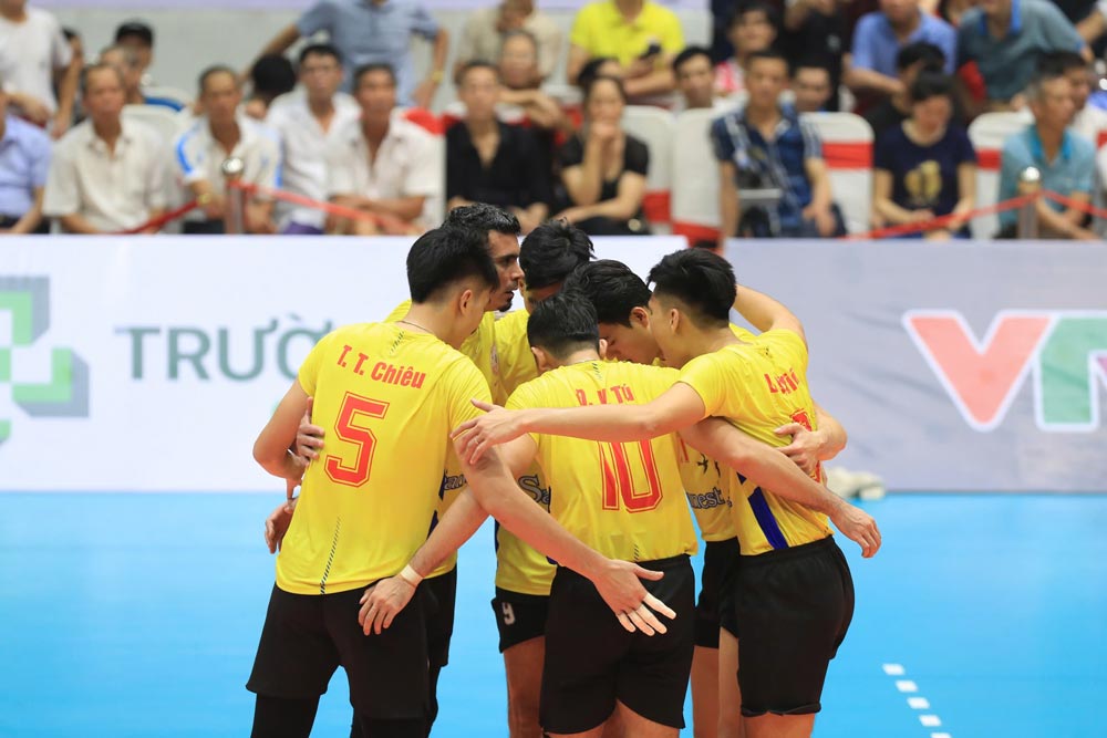 Sanest Khanh Hoa Club is looking forward to a difficult season. Photo: Hoang Hue