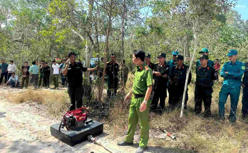 Phu Quoc National Park organizes forest fire prevention and fighting drills. Photo: Xuan Nhi