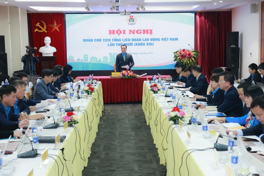 The 10th Conference of the Presidium of the Vietnam General Confederation of Labor. Photo: Hai Nguyen