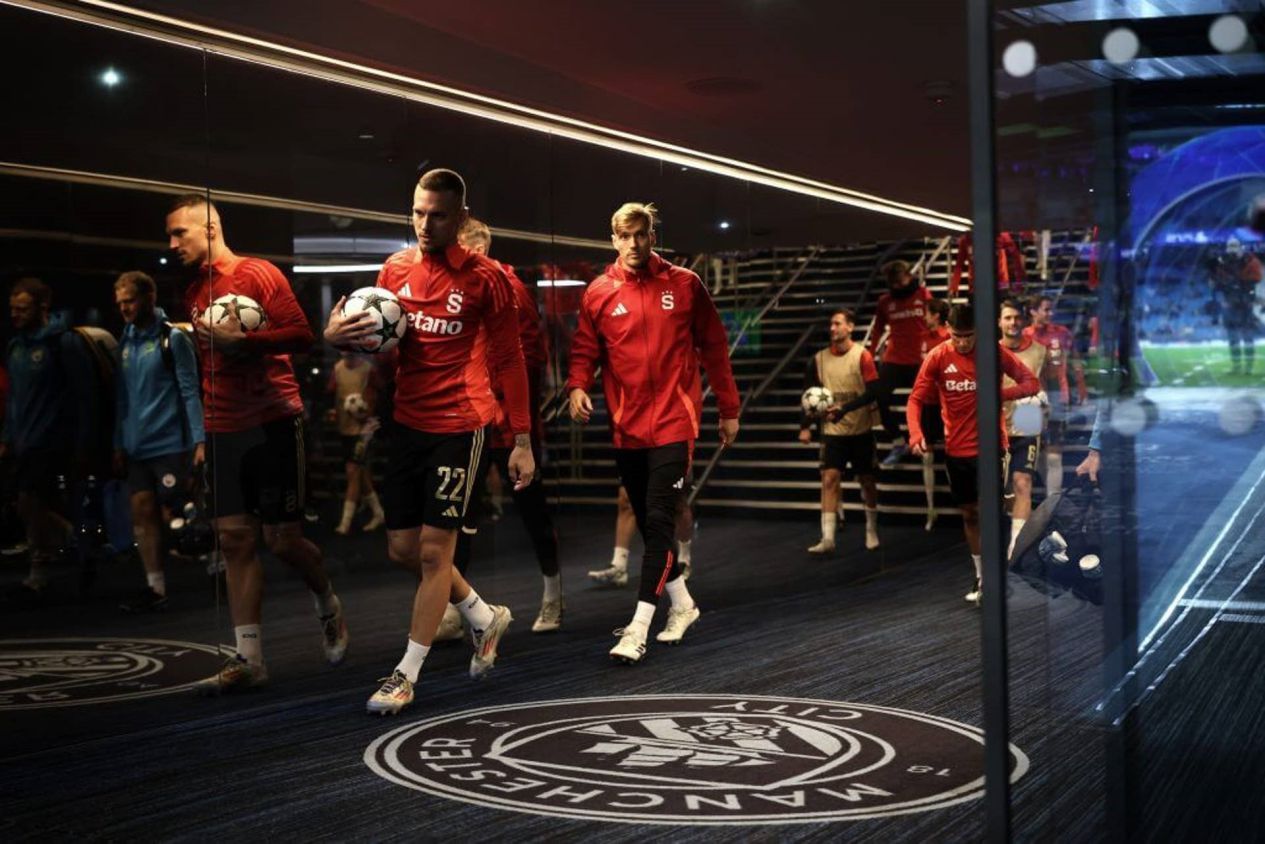 The away team player stepped on the Manchester City badge in the Etihad tunnel. Photo: MCFC