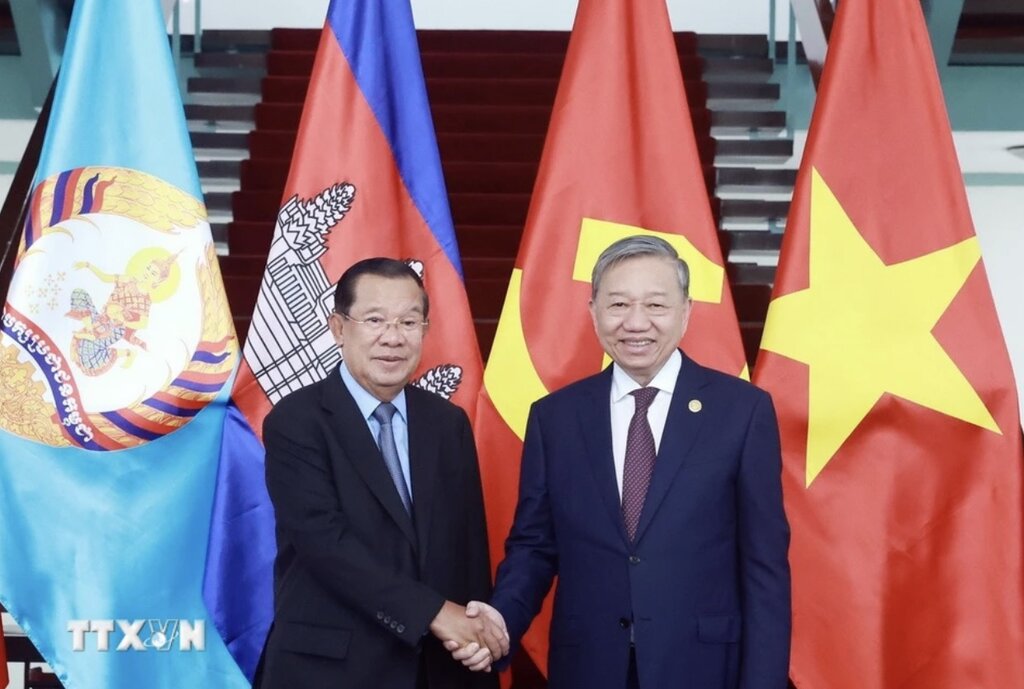 General Secretary of the Central Committee of the Communist Party of Vietnam To Lam and Chairman of the CPP, Chairman of the Cambodian Senate Hun Sen. Photo: VNA