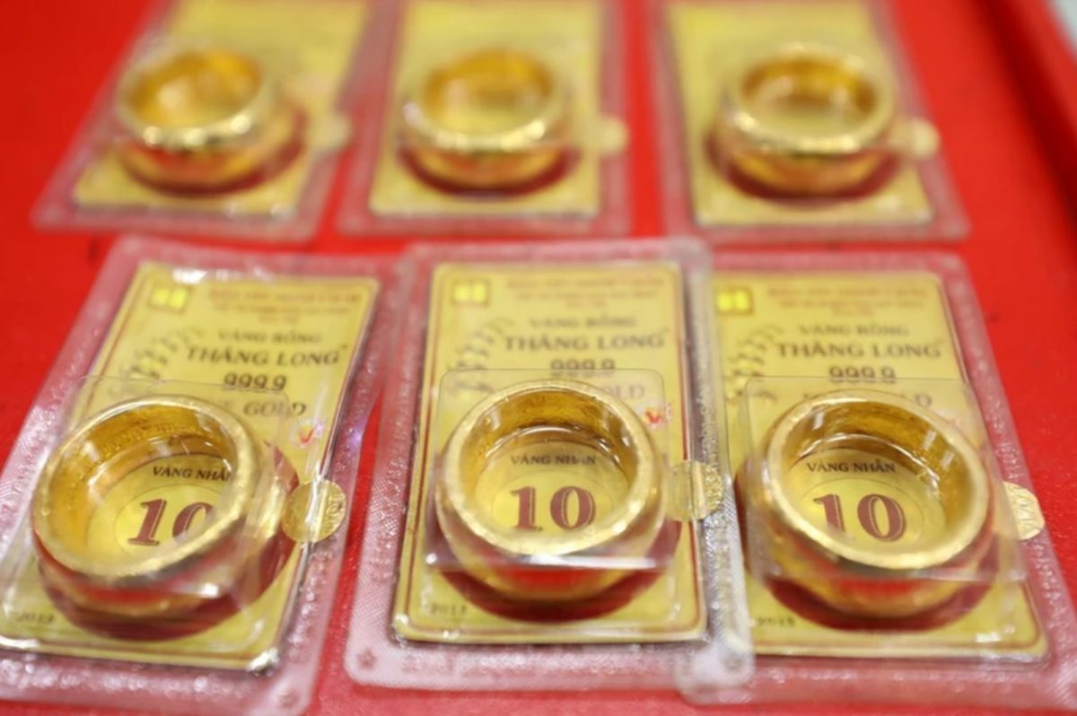 Gold prices have continuously hit new peaks. Photo: VNA
