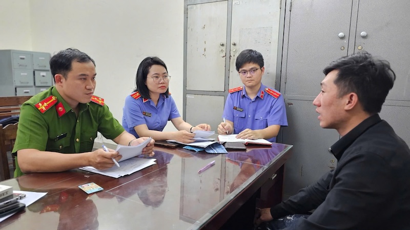 Nhóm thanh niên hỗn chiến tại Đà Nẵng, hai đối tượng bị tạm giữ. Ảnh: Công an quận Liên Chiểu