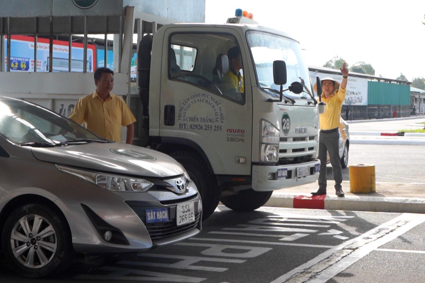 Exams in Can Tho continue to take place normally