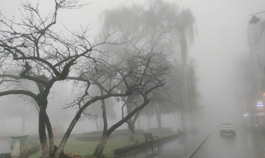 Dự báo thời tiết mưa dông dài ngày khi không khí lạnh tràn về miền Bắc. Ảnh: Bảo Nguyên