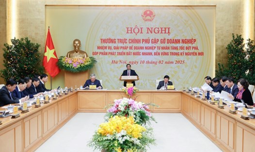 Hội nghị Thường trực Chính phủ gặp gỡ doanh nghiệp. Ảnh: Nhật Bắc