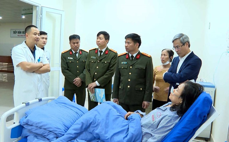 Overcoming the consequences of a serious traffic accident on National Highway 6.