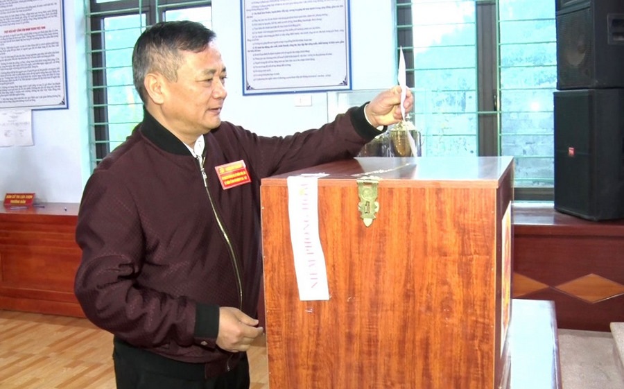 Mr. Nguyen Van Thanh, Standing Deputy Secretary of the District Party Committee, Chairman of the People's Council of Yen The District (Bac Giang) was disciplined with a Reprimand. Photo: Yen The District Electronic Information Portal