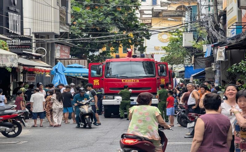 The fire was brought to light. Photo: Anh Tu