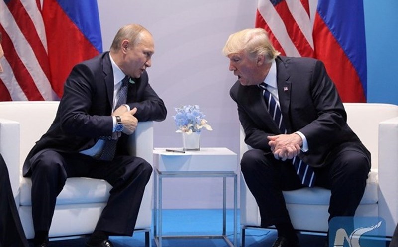 Russian President Vladimir Putin and US President Donald Trump meet on the sidelines of the G20 summit in Hamburg, Germany, on July 7, 2017. Photo: Xinhua