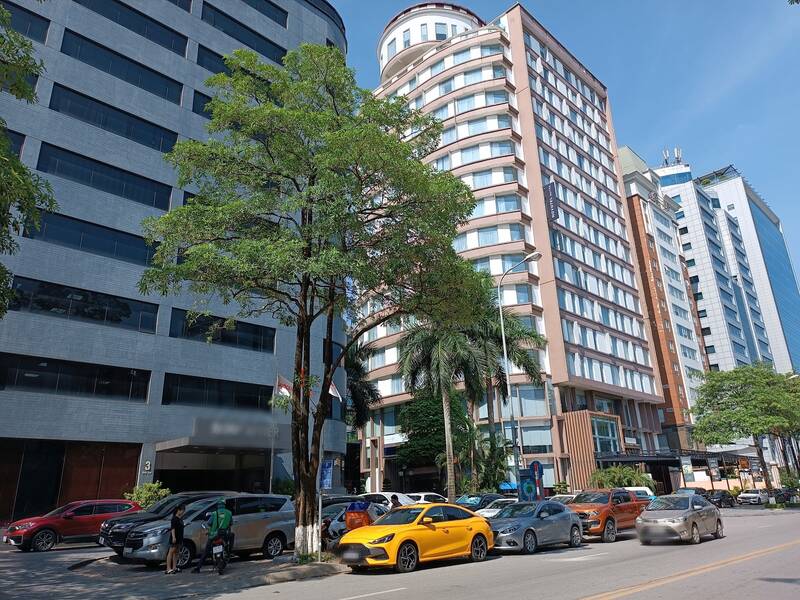 Office building on Duy Tan street (Cau Giay district, Hanoi). Photo: Thu Giang