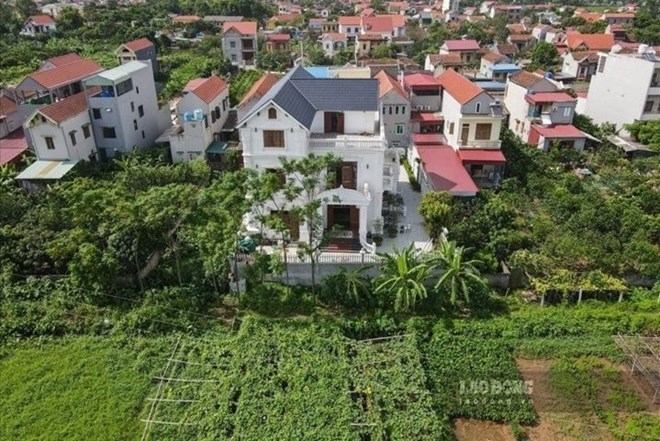 Giao đất là việc Nhà nước ban hành quyết định giao đất để trao quyền sử dụng đất cho đối tượng có nhu cầu sử dụng đất. Ảnh minh họa: Phan Anh