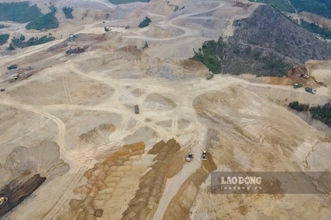 A golf course in Thai Nguyen is under construction. Photo: Viet Bac.