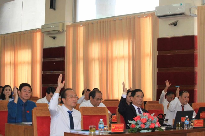 Khanh Hoa Provincial People's Council has passed many Resolutions on merging, consolidating, and establishing departments. Photo: Cong Tam