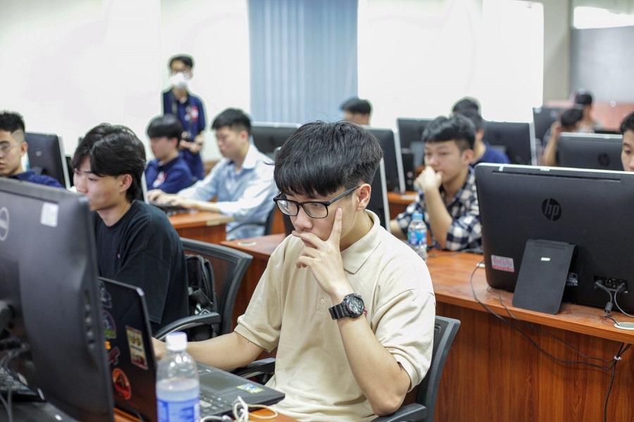 The Academy of cryptography prioritizes candidates with IELTS 5.5 or higher. Photo: Academy of cryptography