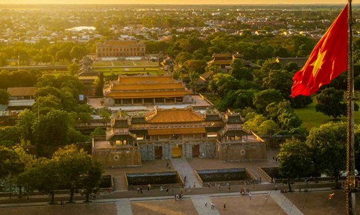 UBND TP Huế có 14 cơ quan chuyên môn sau khi thành lập, tổ chức lại. Ảnh: Nguyễn Phong.