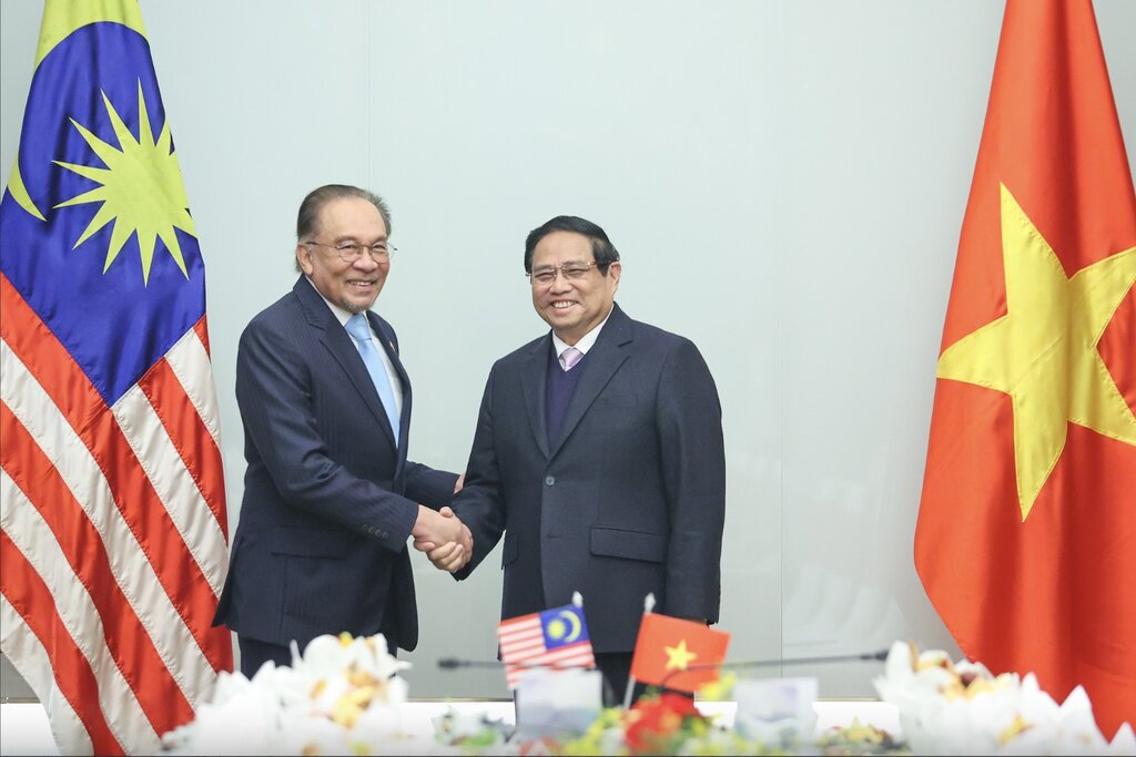 Prime Minister Pham Minh Chinh and Malaysian Prime Minister Anwar Ibrahim. Photo: VGP