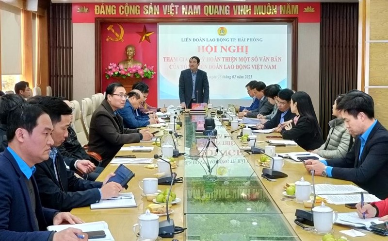 The Hai Phong City Labor Federation organized a competition to collect comments on a number of documents of the Vietnam General Confederation of Labor. Photo: Mai Dung