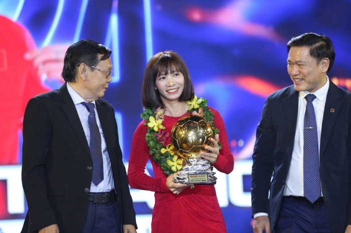 Thuy Trang gianh Qua bong vang nu Viet Nam 2024. Anh: Thanh Vu