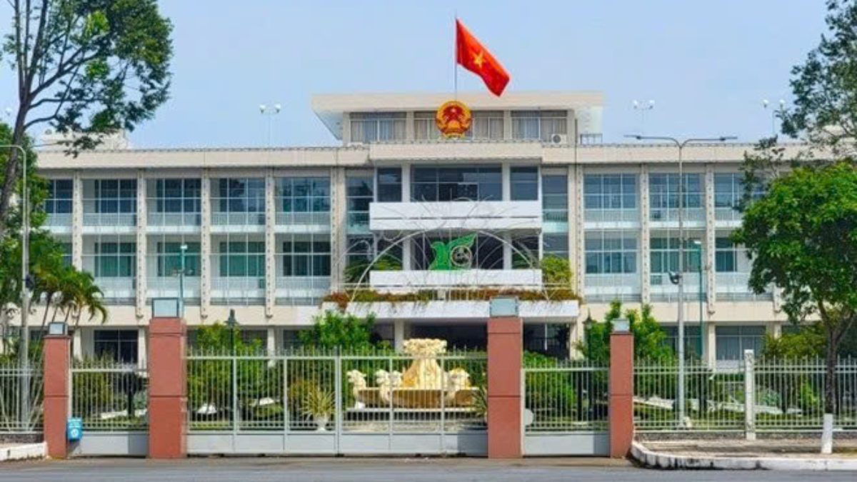 The Chairman of the People's Committee of Can Tho City requested to strengthen inspection and control of the real estate market. Photo: Yen Phuong