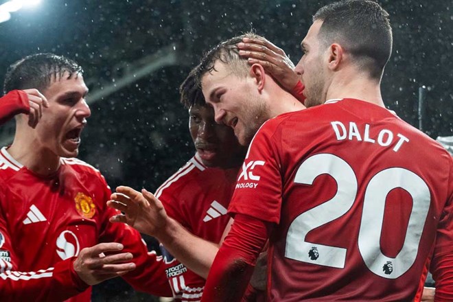 Kết quả bóng đá hôm nay 27.2: Man United 3-2 Ipswich Town
