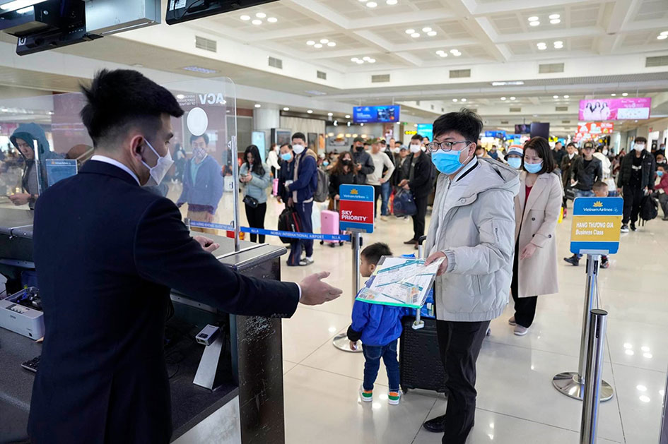 From March 1, the Ministry of Public Security will take over the responsibility of ensuring aviation security. Photo: P.Cong