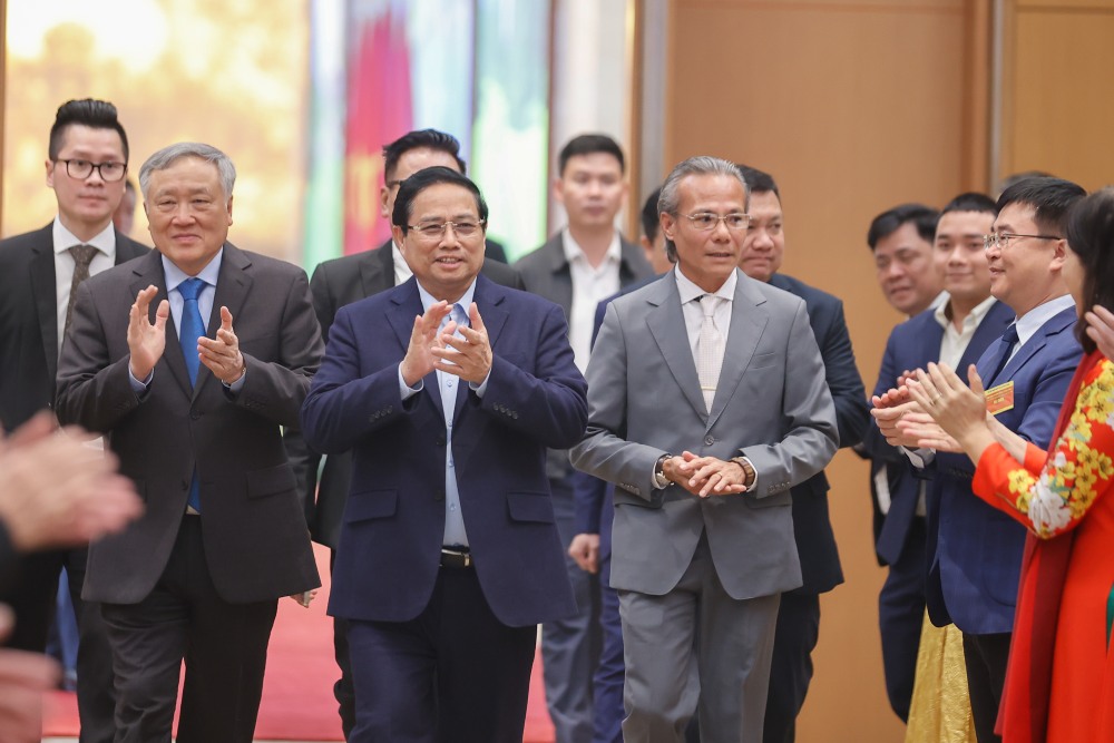 Government Standing Committee Conference on Working with Vietnamese small and medium enterprises. Photo: Nhat Bac