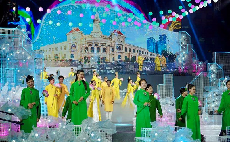 The 10th Ho Chi Minh City Ao Dai Festival in 2024 with a series of attractive activities. Photo: Nhu Quynh