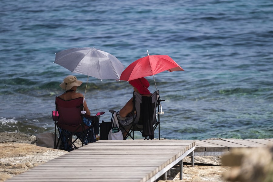 The hot weather in the summer of 2025 is forecast to be severe in many countries around the world. Photo: Xinhua