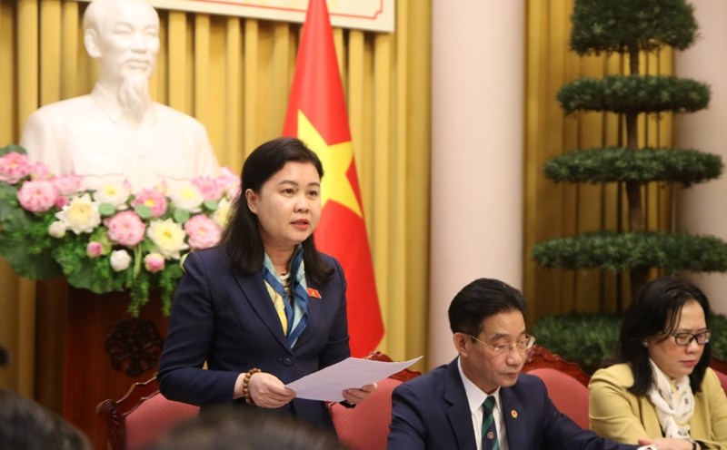 Vice Chairman of the Law and Justice Committee Nguyen Phuong Thuy said that if the plan to reorganize the district-level government is implemented, the amendment to the Constitution will have to be considered. Photo: T.Vuong
